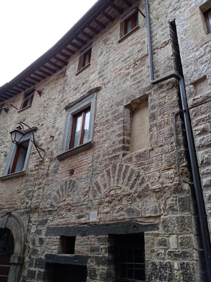 La Dimora Di Pietra Apartment Gubbio Exterior photo